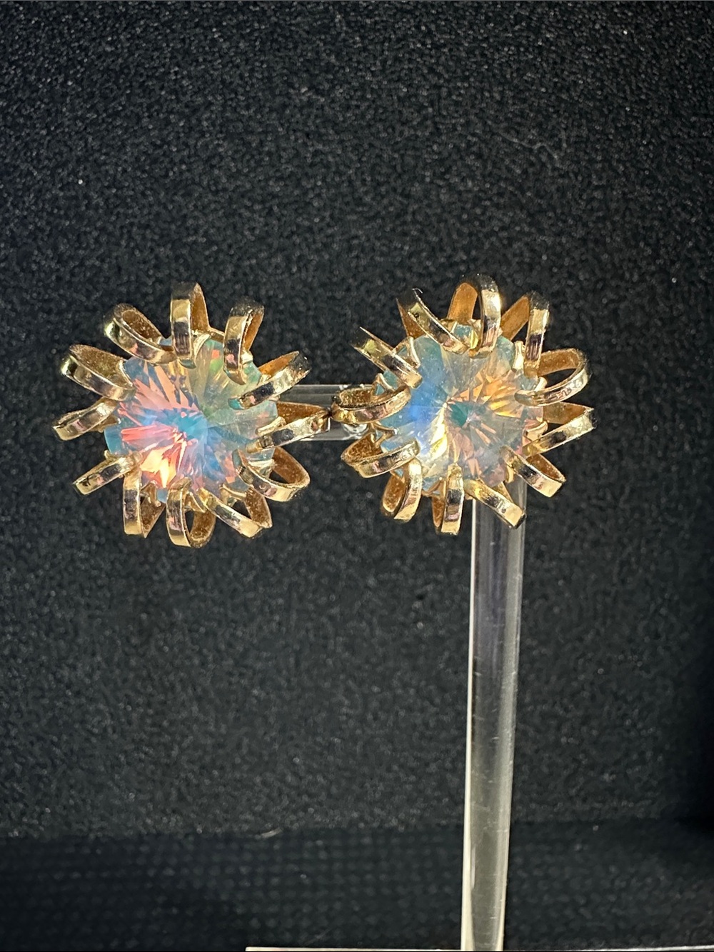 Vintage 1969 Sarah Coventry Gold-Tone “Mystic Blue” Aurora Burst ClipOn Earrings